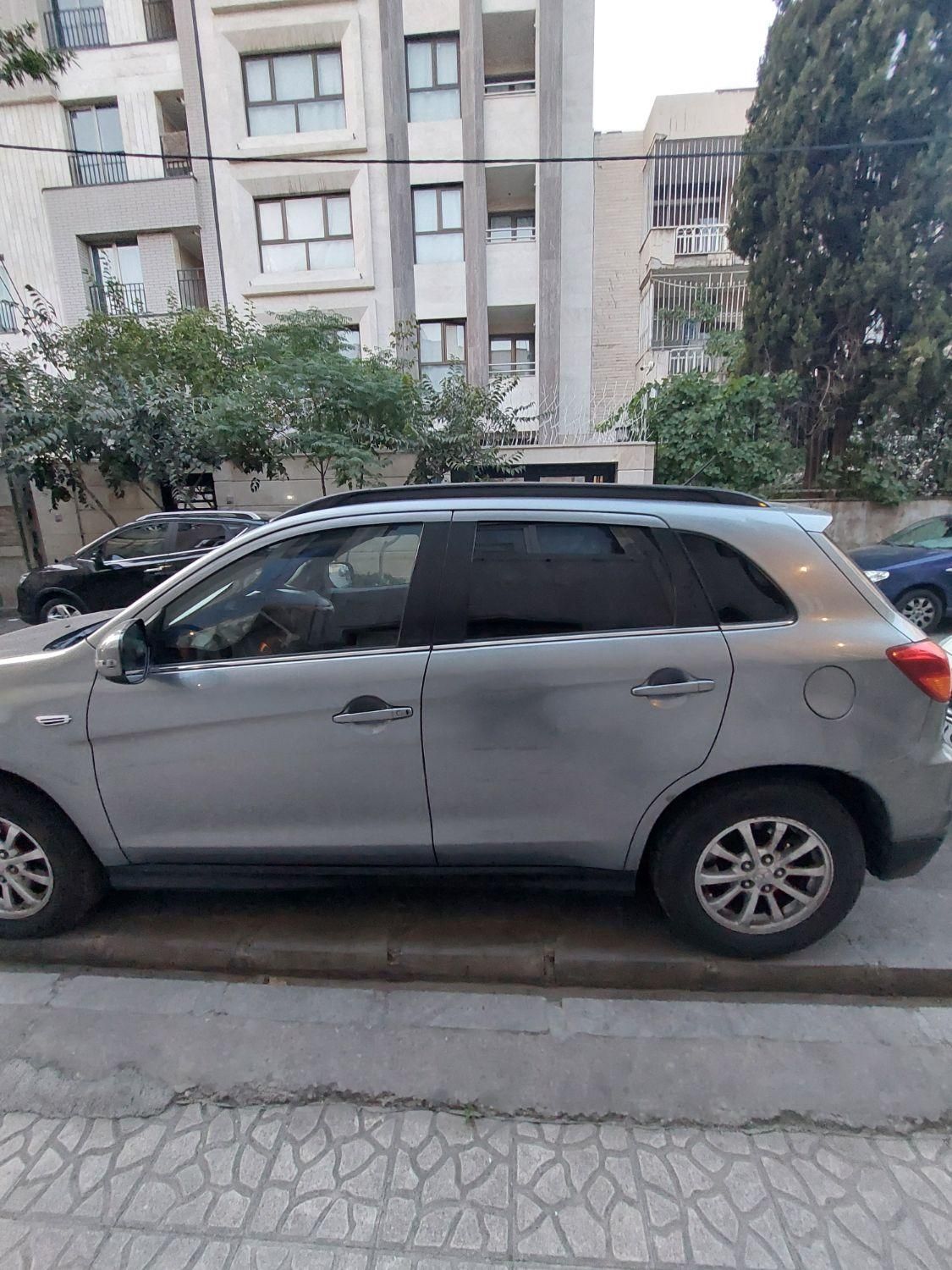 میتسوبیشی ASX تیپ 4 - 2012