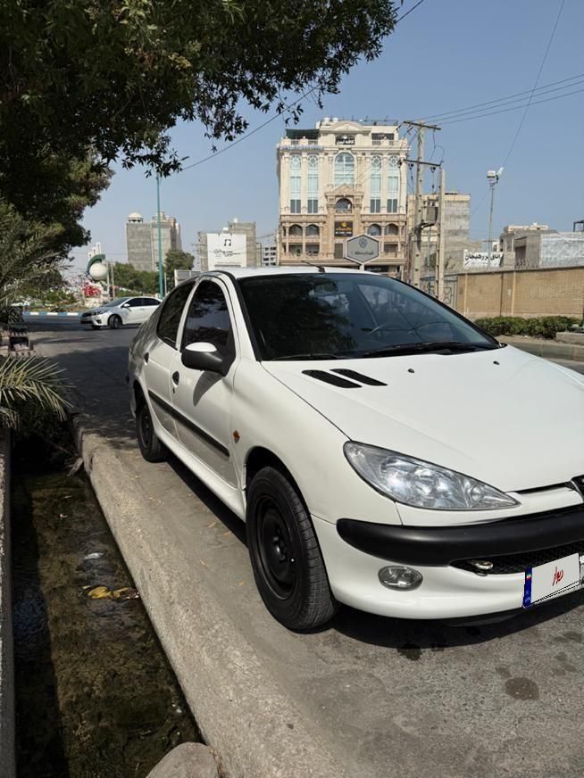 خودرو پژو، ۲۰۶ صندوق دار آگهی ann_19565503