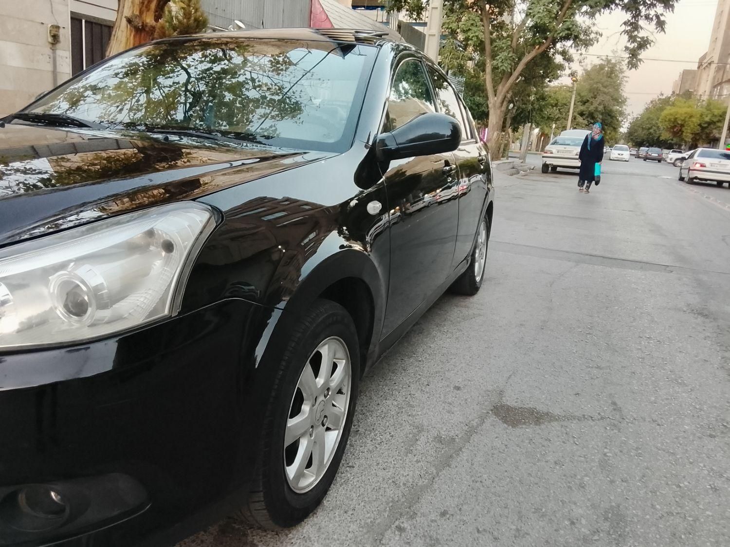 ام وی ام 550 اتوماتیک - 1395