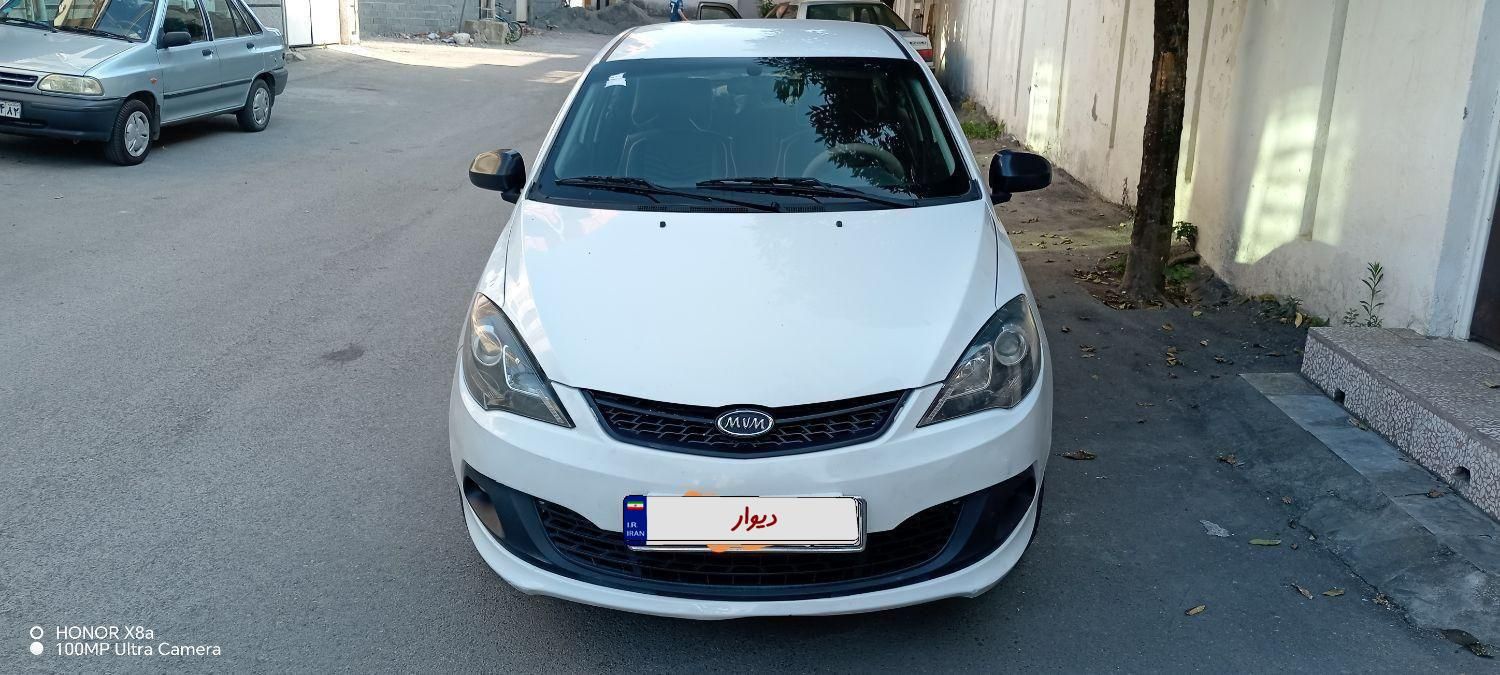 ام وی ام 315 صندوقدار اسپرت دنده‌ای - 1395