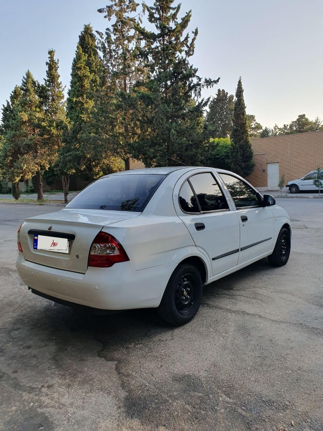 تیبا صندوق دار SX - 1398