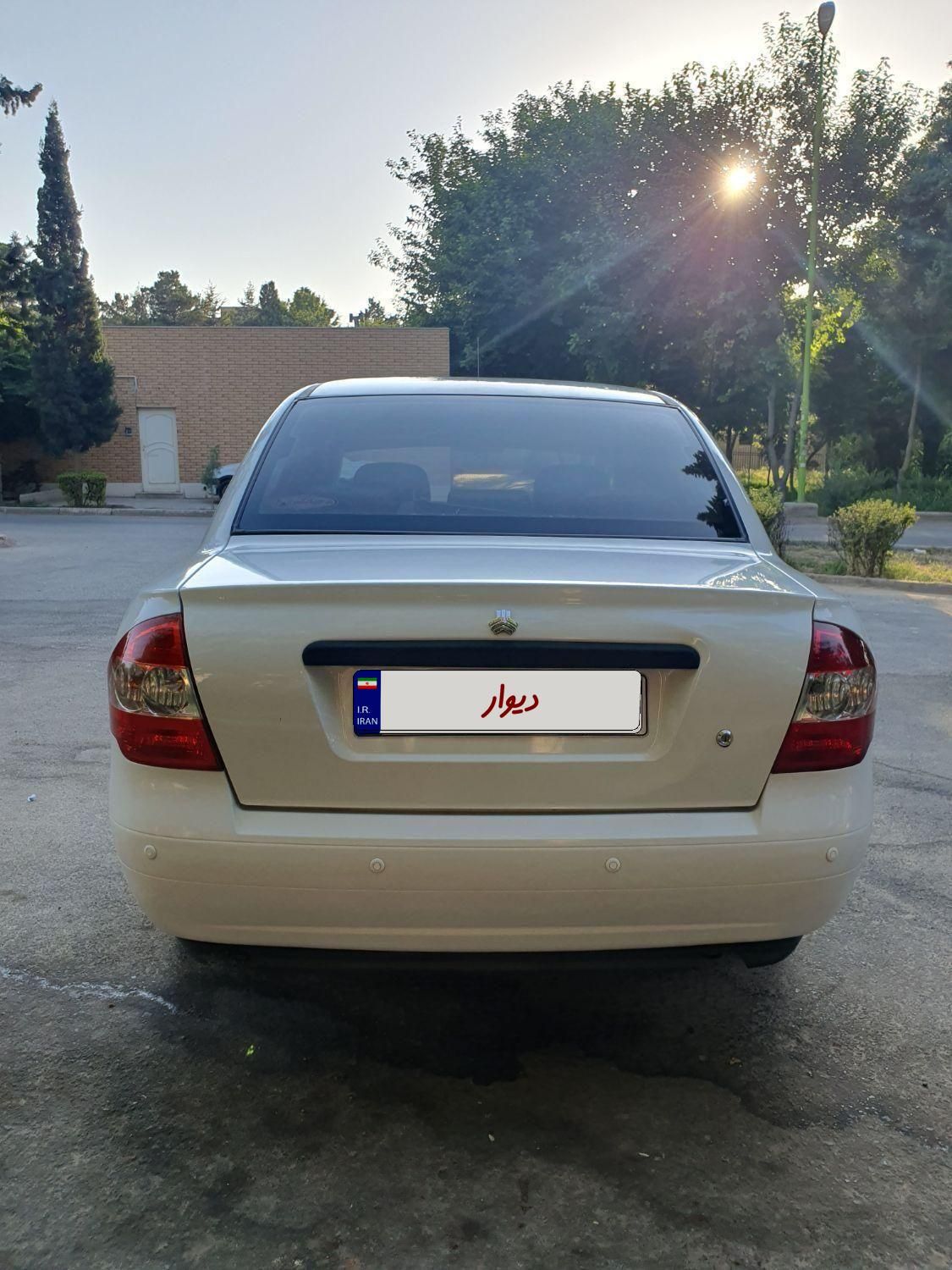 تیبا صندوق دار SX - 1398