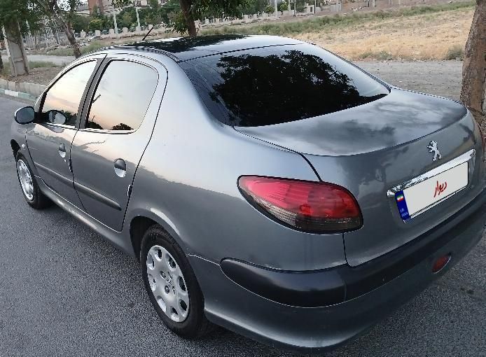 خودرو پژو، ۲۰۶ صندوق دار آگهی ann_19565836