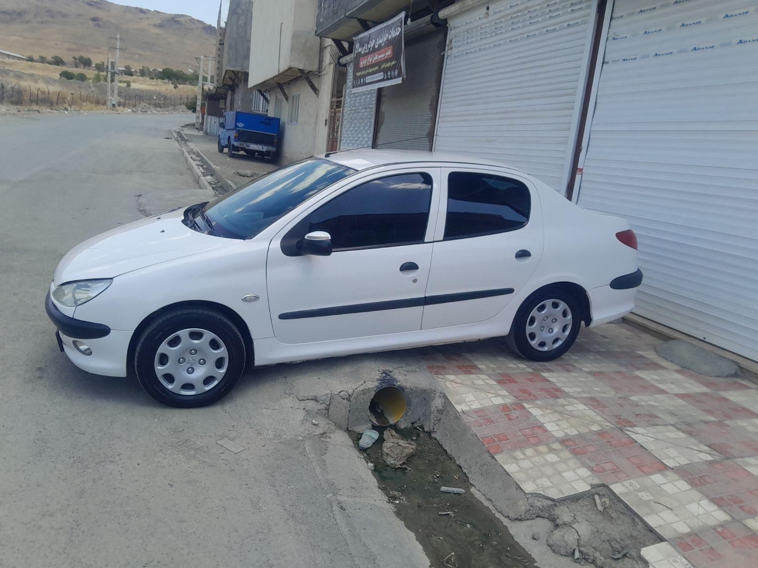 پژو ۲۰۶ صندوق دار v8 - 1387