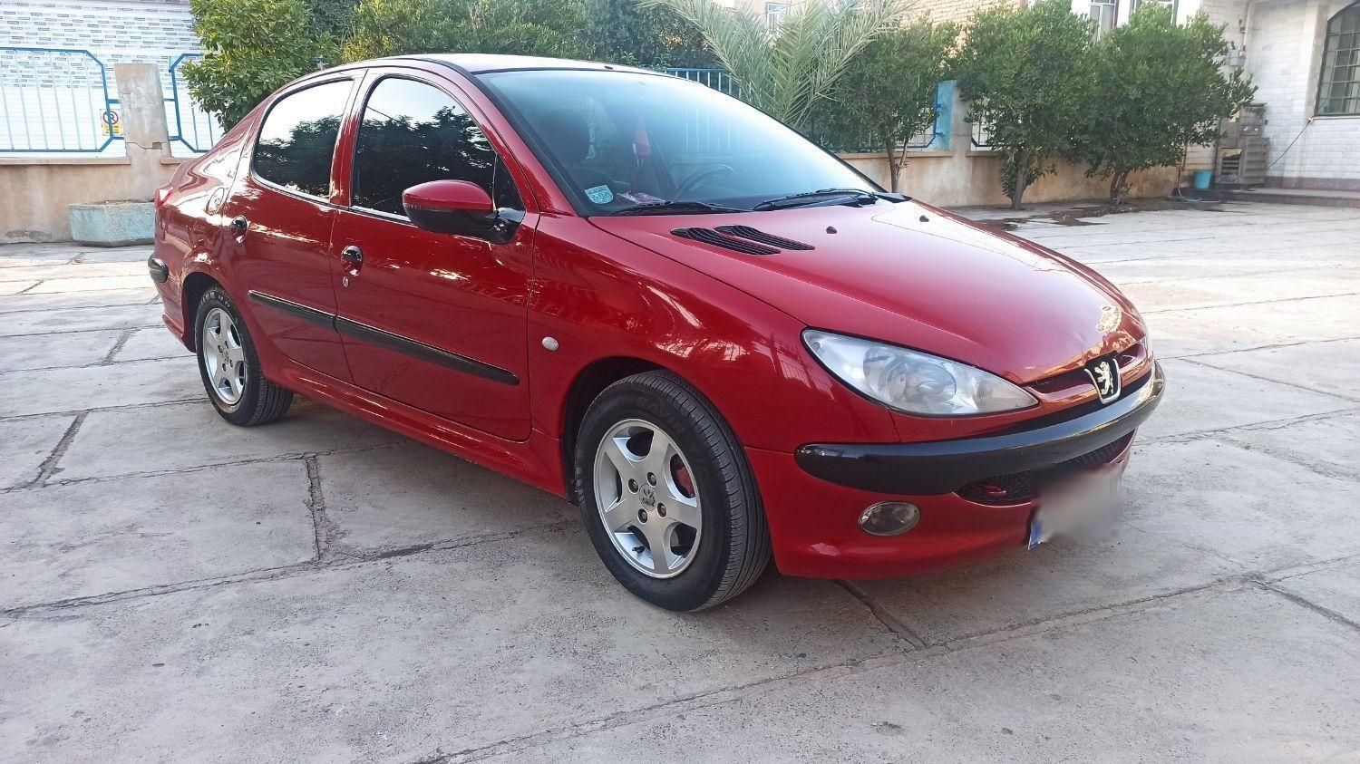پژو ۲۰۶ صندوق دار v8 - 1393