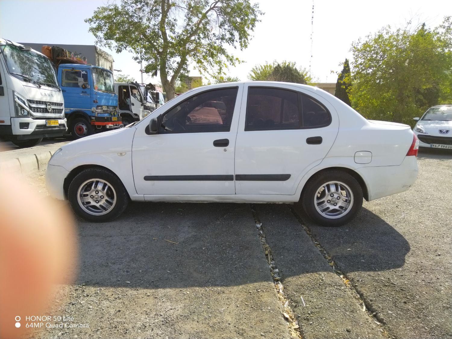 تیبا صندوق دار EX - 1393