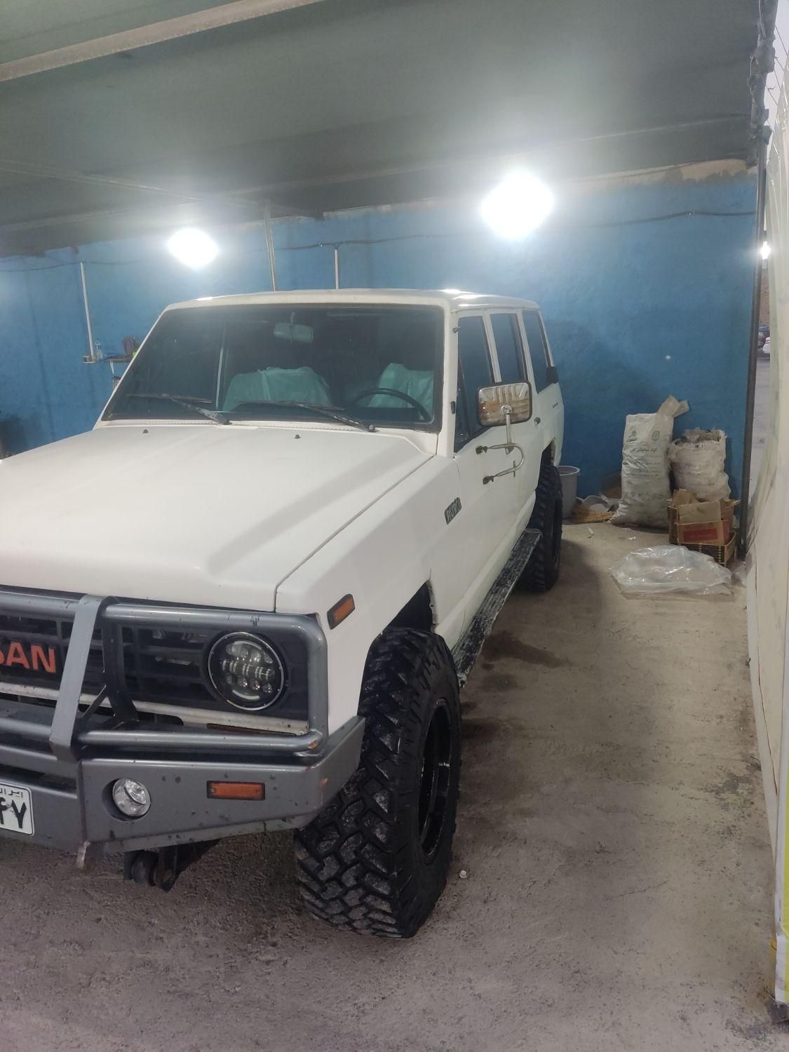 نیسان پاترول چهار درب 6 سیلندر - 1376
