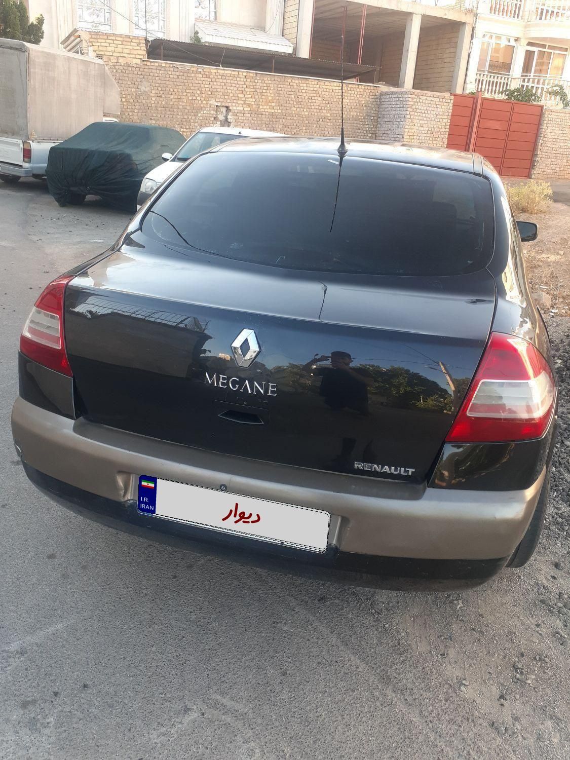رنو مگان پارس خودرو 1600 E2 - 1389