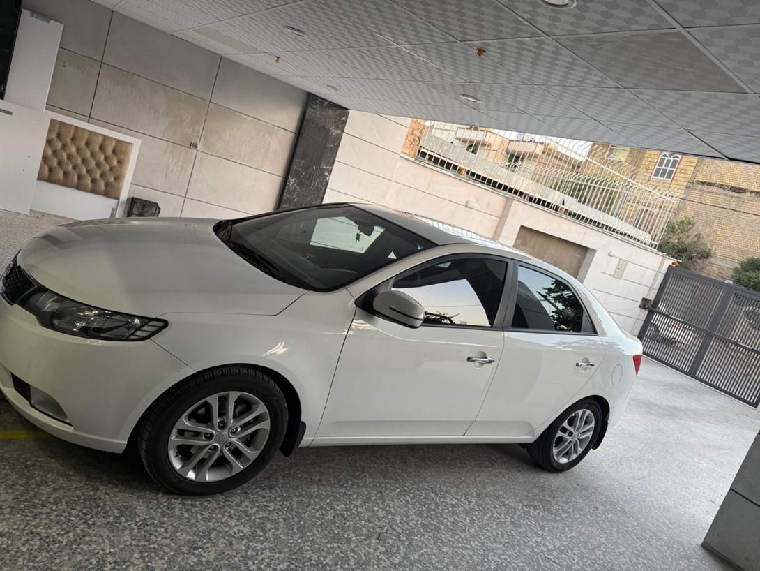 کیا سراتو 2.0 لیتر اتوماتیک GT لاین - 2017