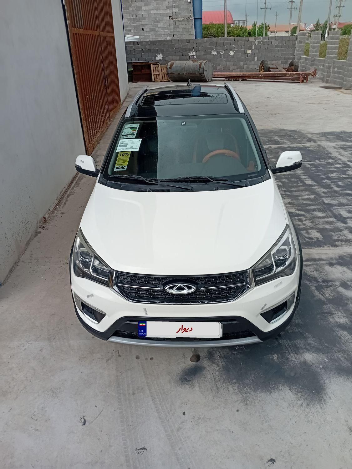 ام وی ام X22 دنده‌ای لاکچری - 1396