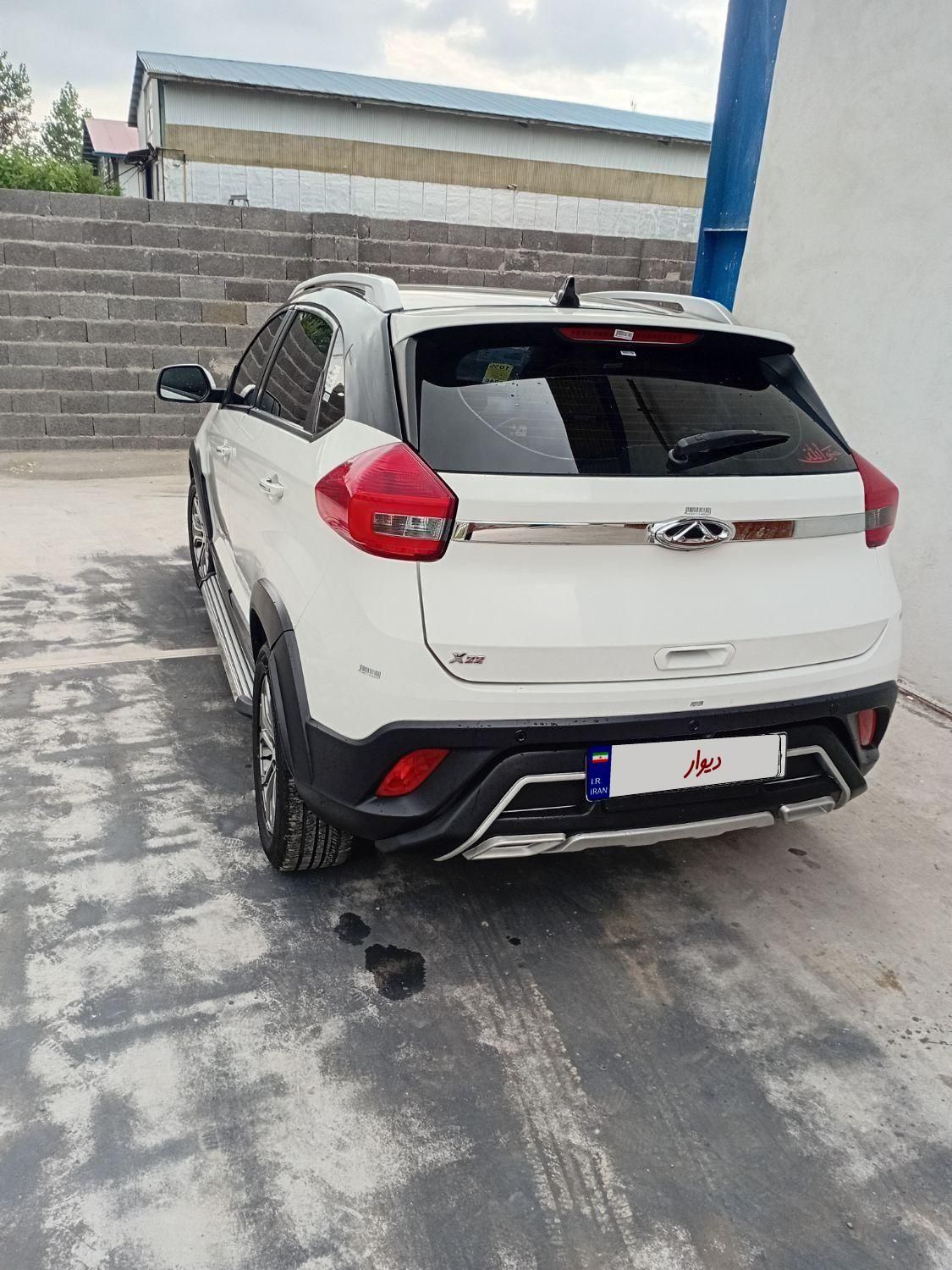 ام وی ام X22 دنده‌ای لاکچری - 1396