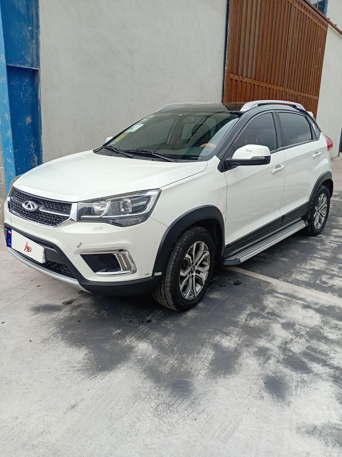 ام وی ام X22 دنده‌ای لاکچری - 1396