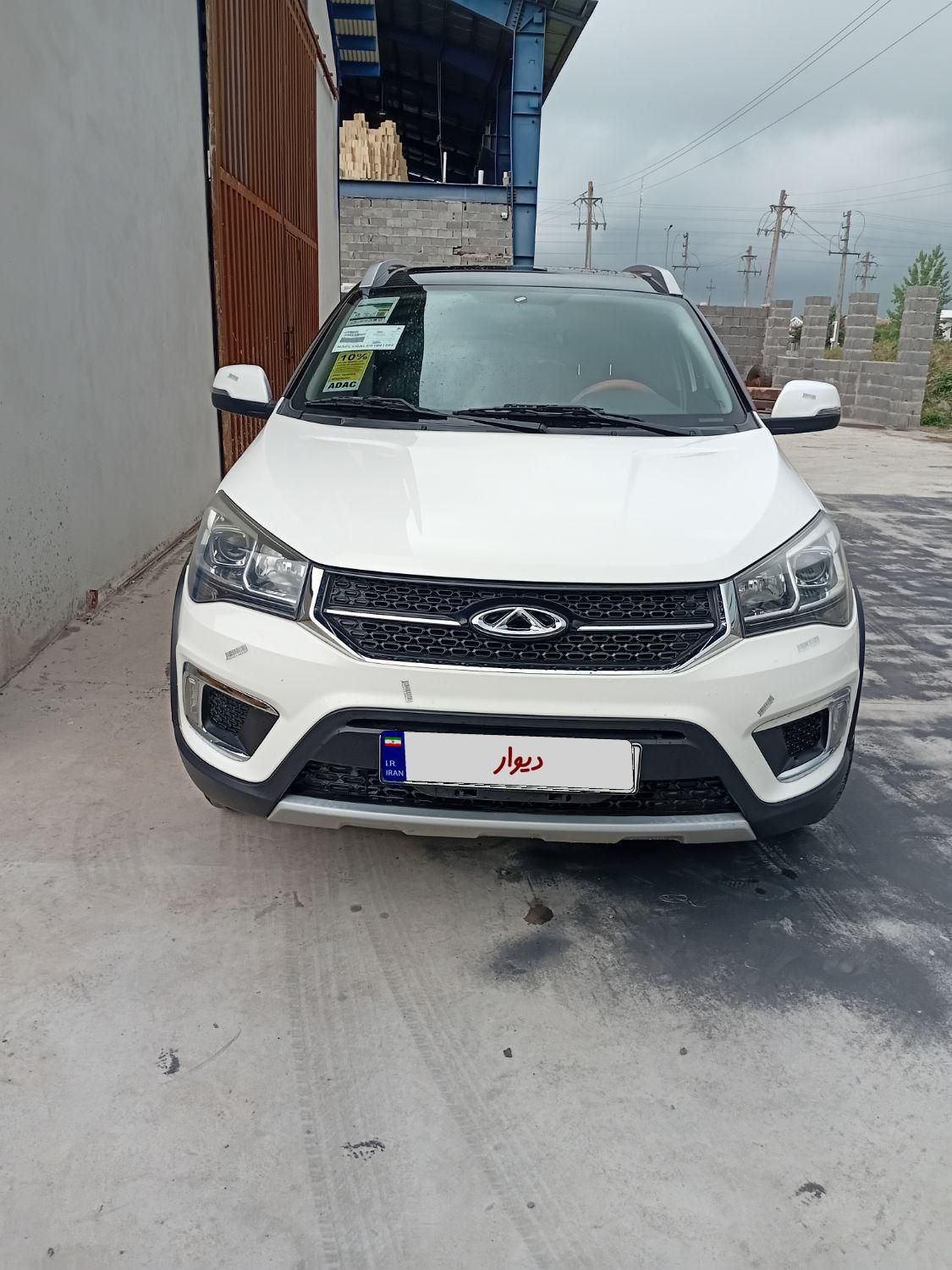 ام وی ام X22 دنده‌ای لاکچری - 1396