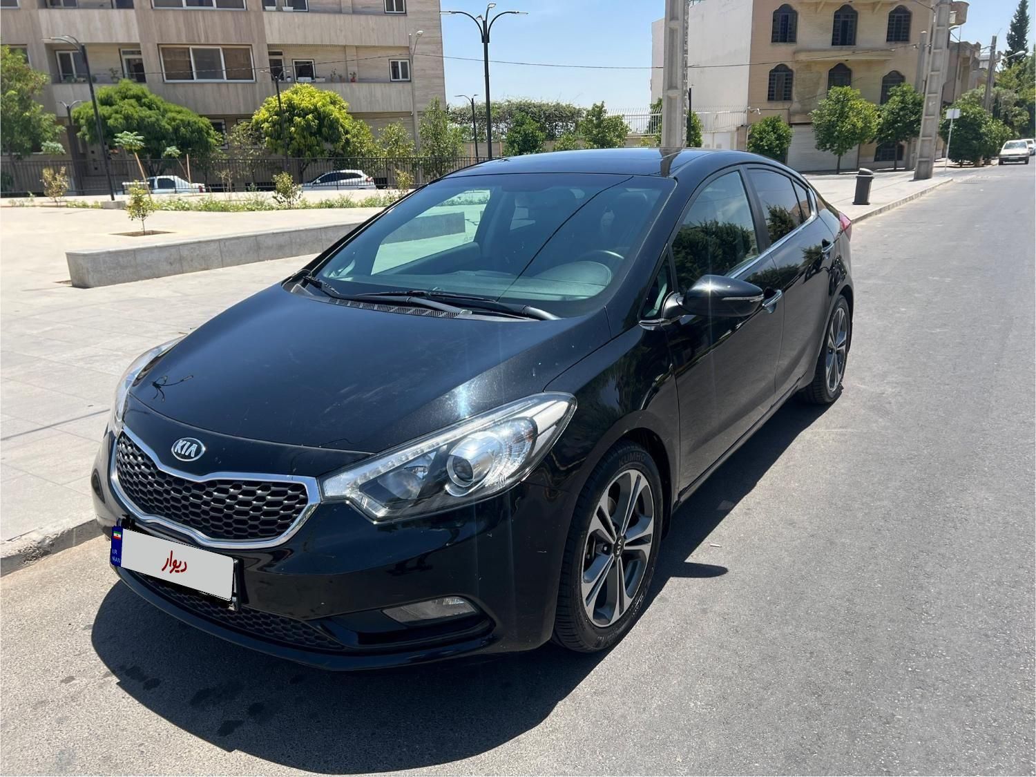 کیا سراتو 2.0 لیتر اتوماتیک GT لاین - 2015