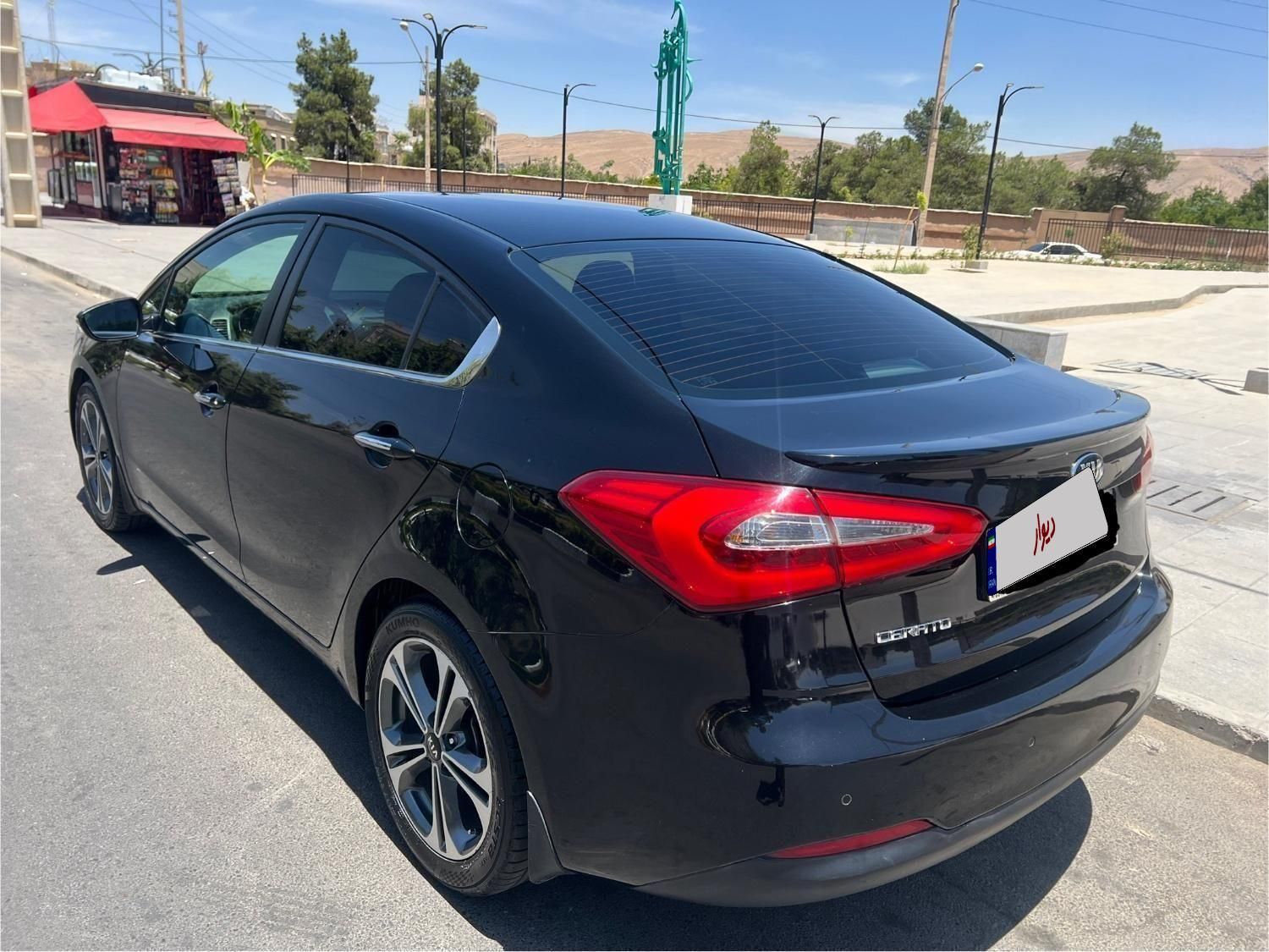 کیا سراتو 2.0 لیتر اتوماتیک GT لاین - 2015
