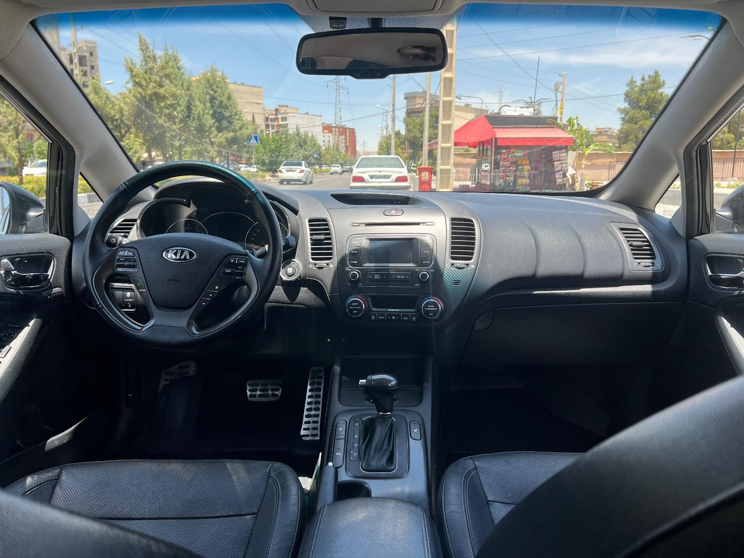 کیا سراتو 2.0 لیتر اتوماتیک GT لاین - 2015