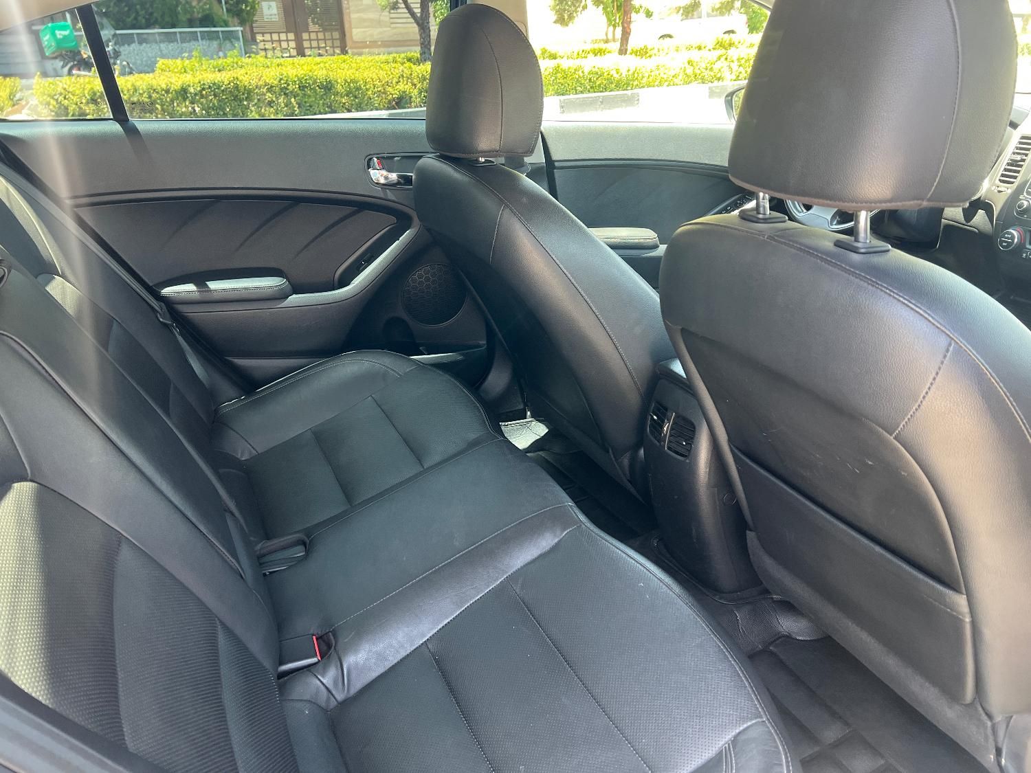 کیا سراتو 2.0 لیتر اتوماتیک GT لاین - 2015