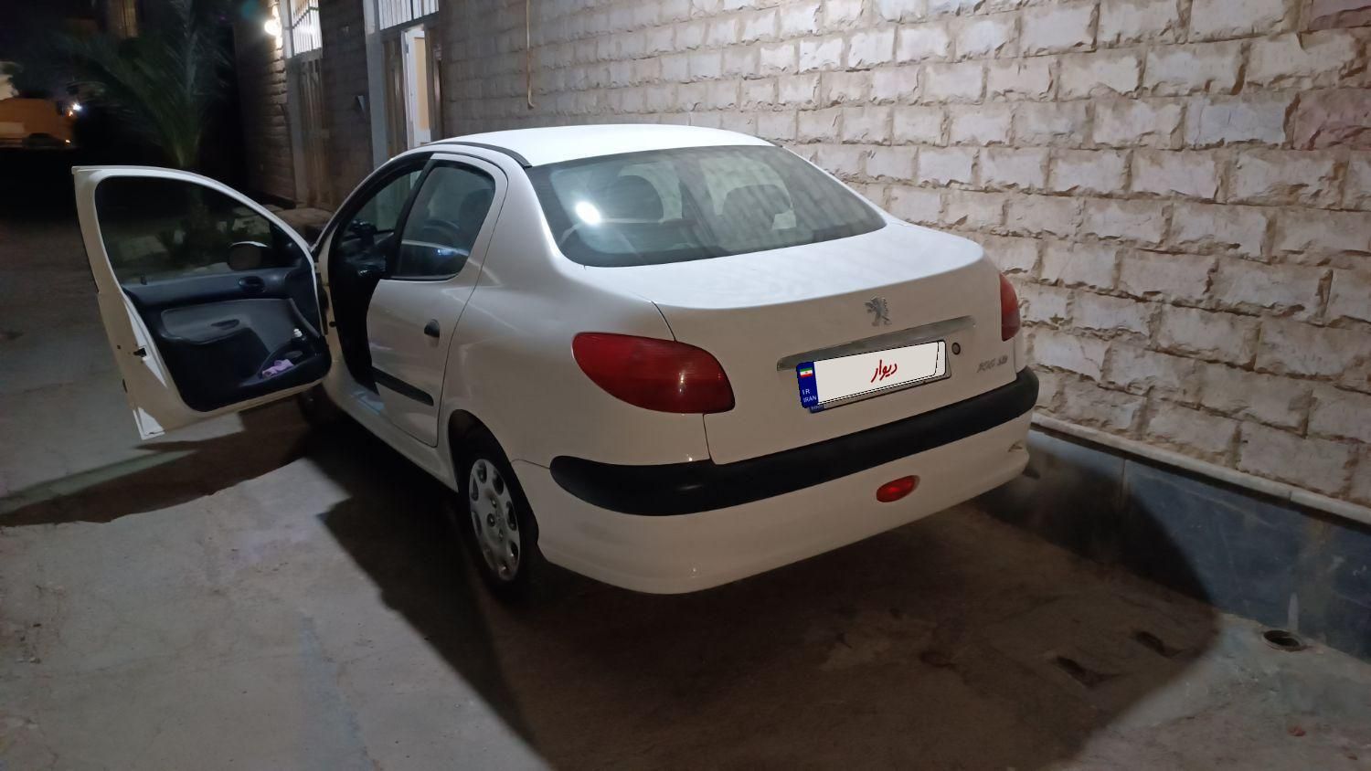 پژو ۲۰۶ صندوق دار v9 - 1390