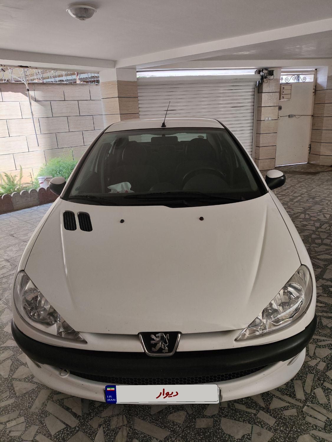 پژو ۲۰۶ صندوق دار v8 - 1399