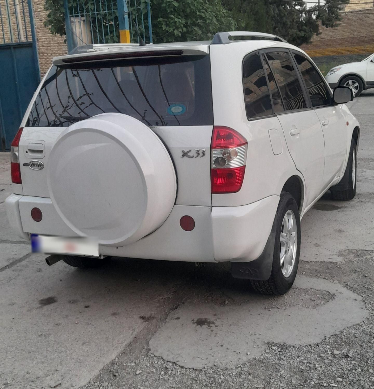ام وی ام X33 دنده‌ای ساده - 1391