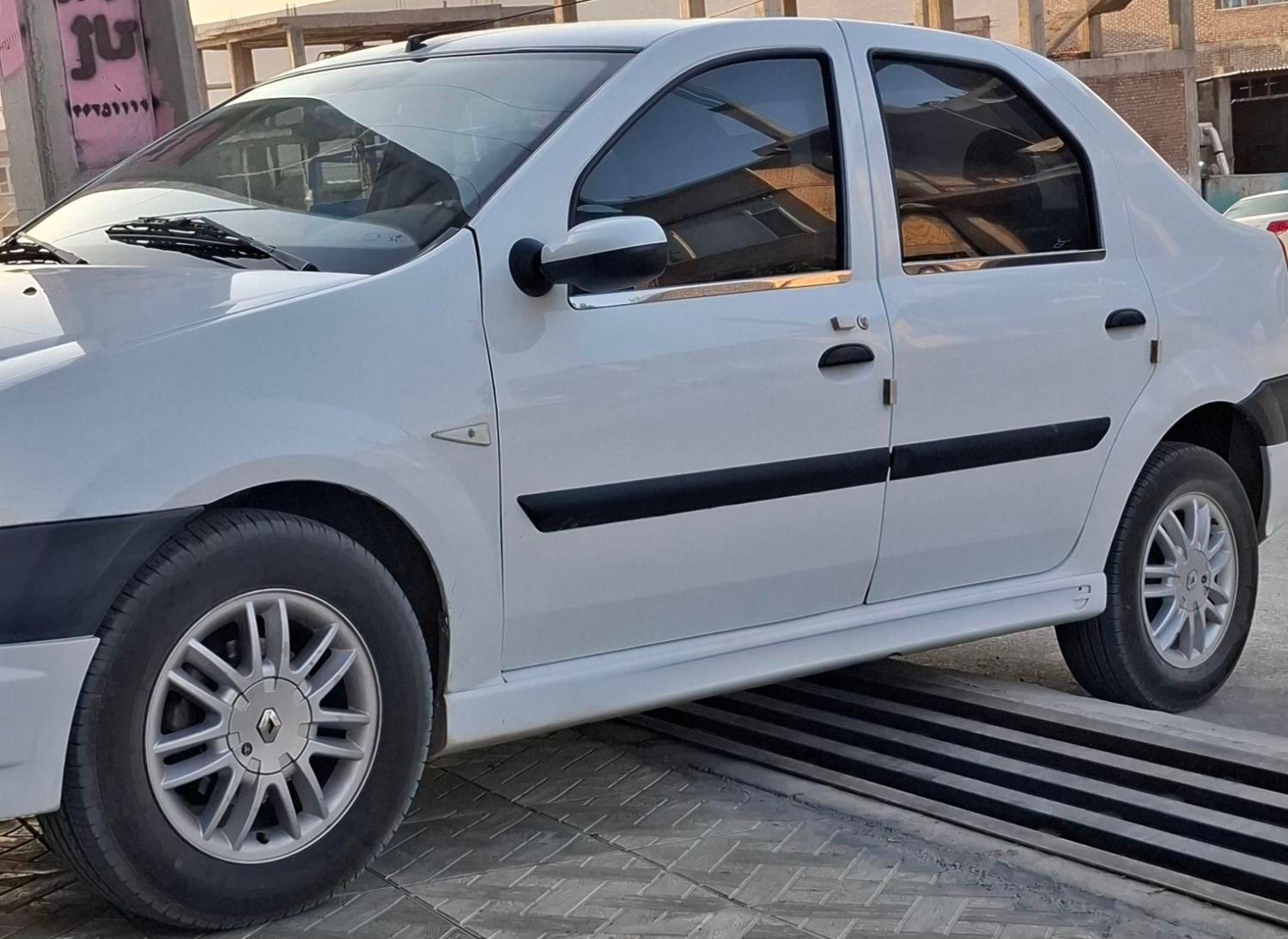 رنو تندر 90 E2 - 1392