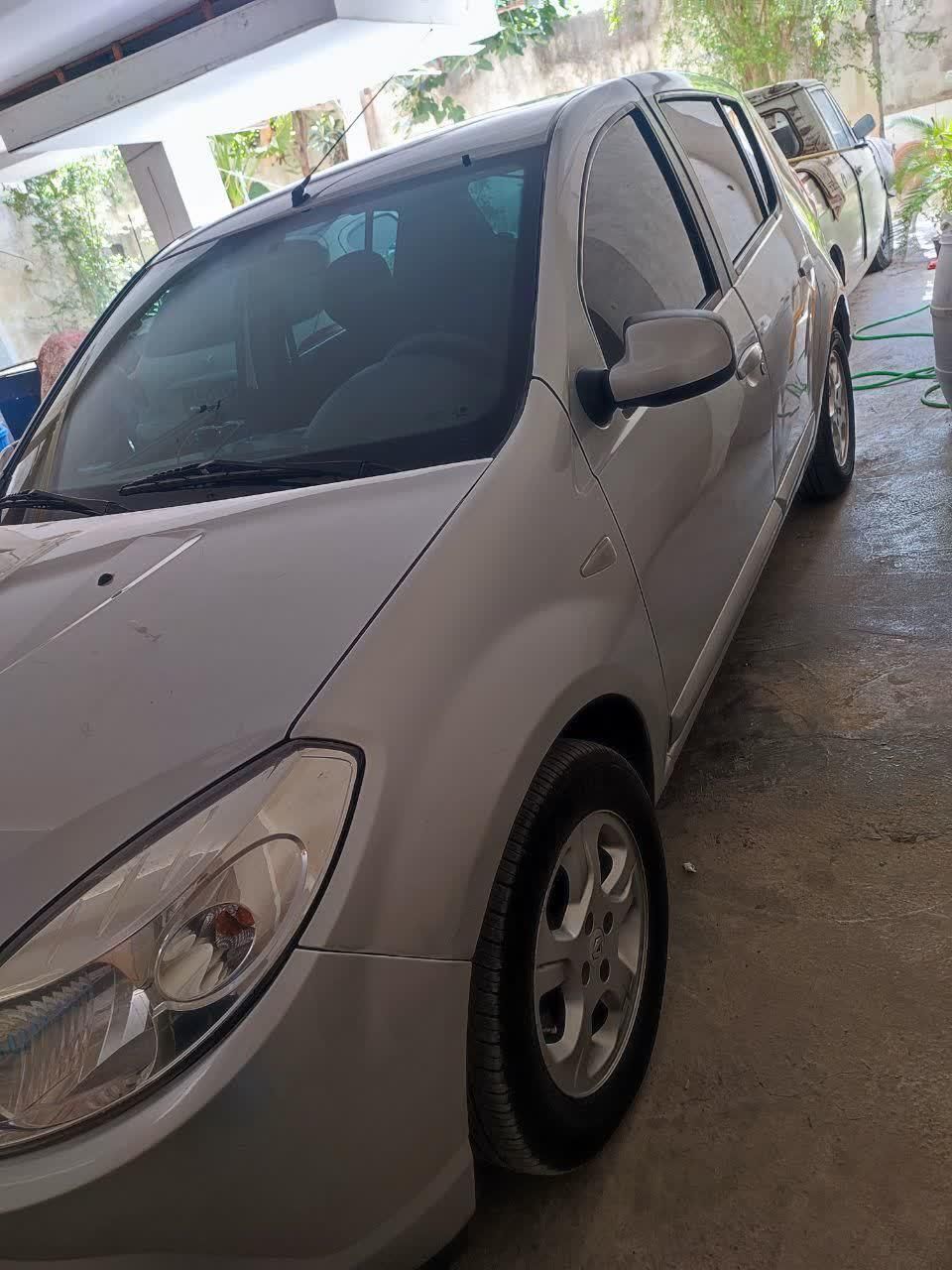خودرو رنو، ساندرو آگهی ann_19567129