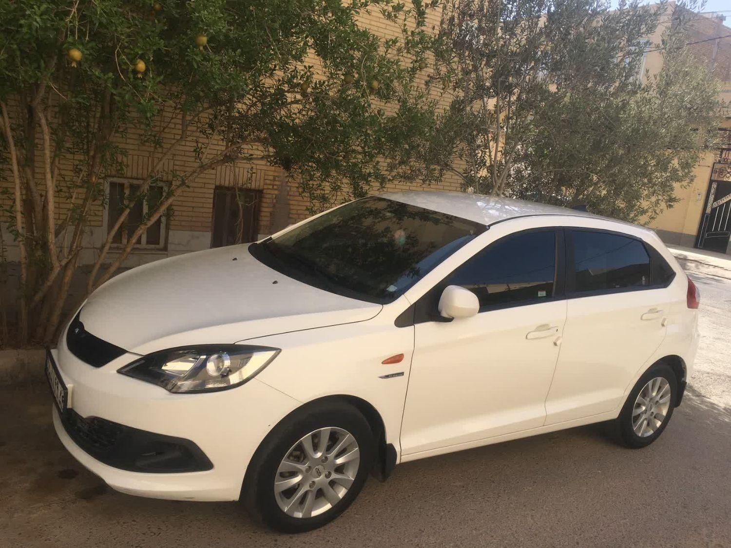 ام وی ام 315 هاچ بک ساده دنده ای - 1394