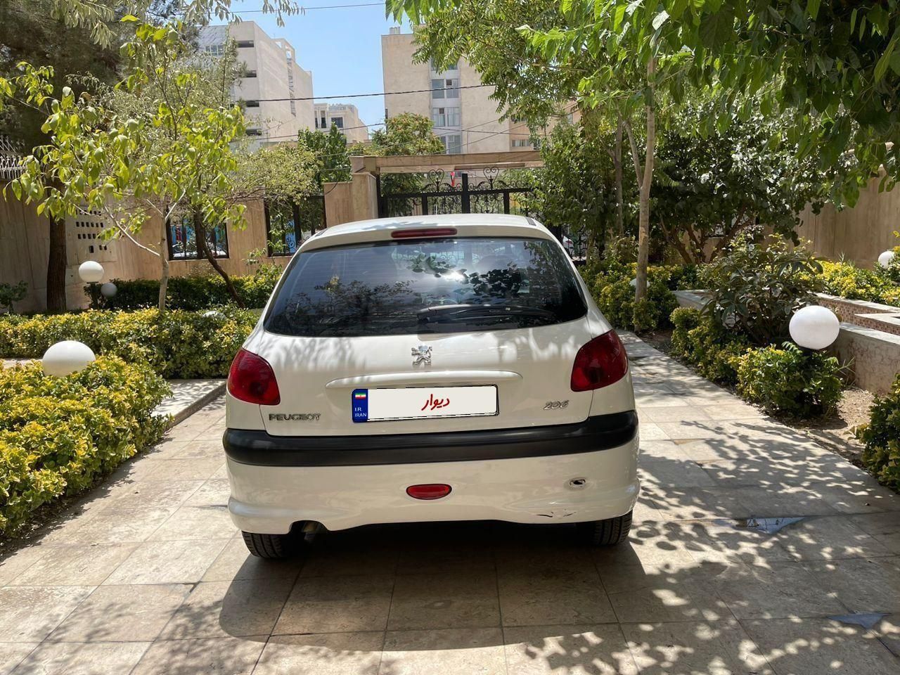 پژو 206 تیپ 2 - 1398