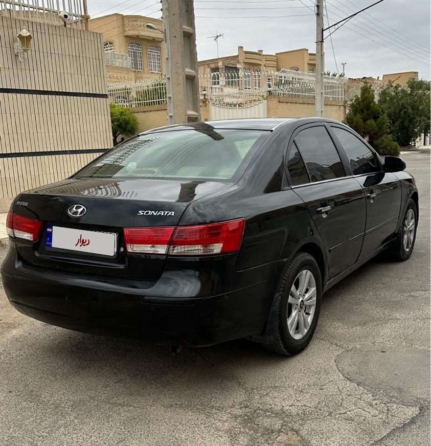 هیوندای سوناتا اتوماتیک NF 2400 - 2009