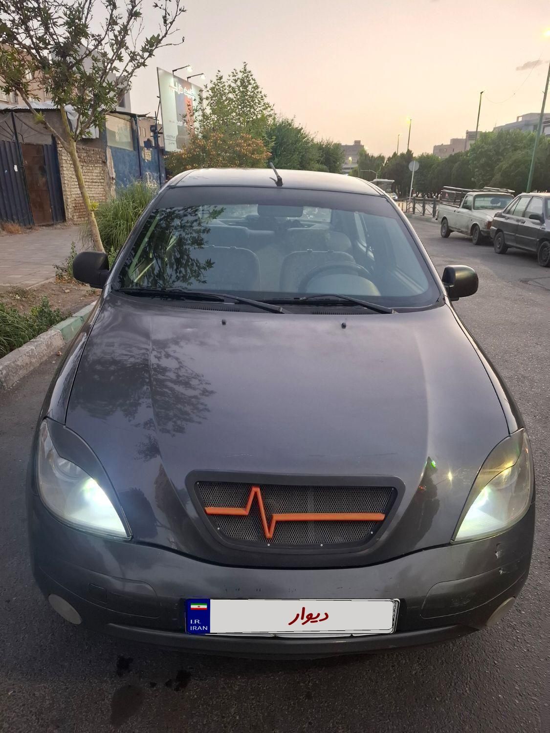 تیبا صندوق دار SX - 1395