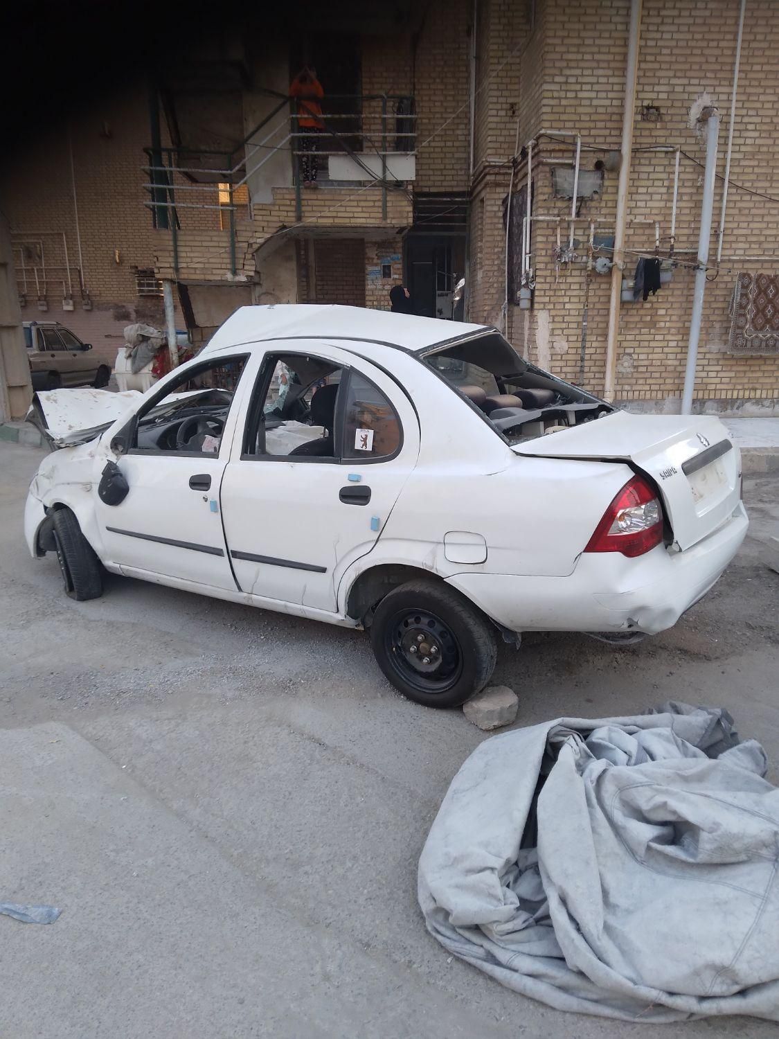 تیبا صندوق دار SX - 1399