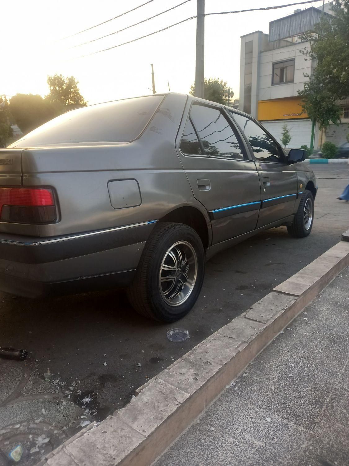 پژو 405 GLX - 1376