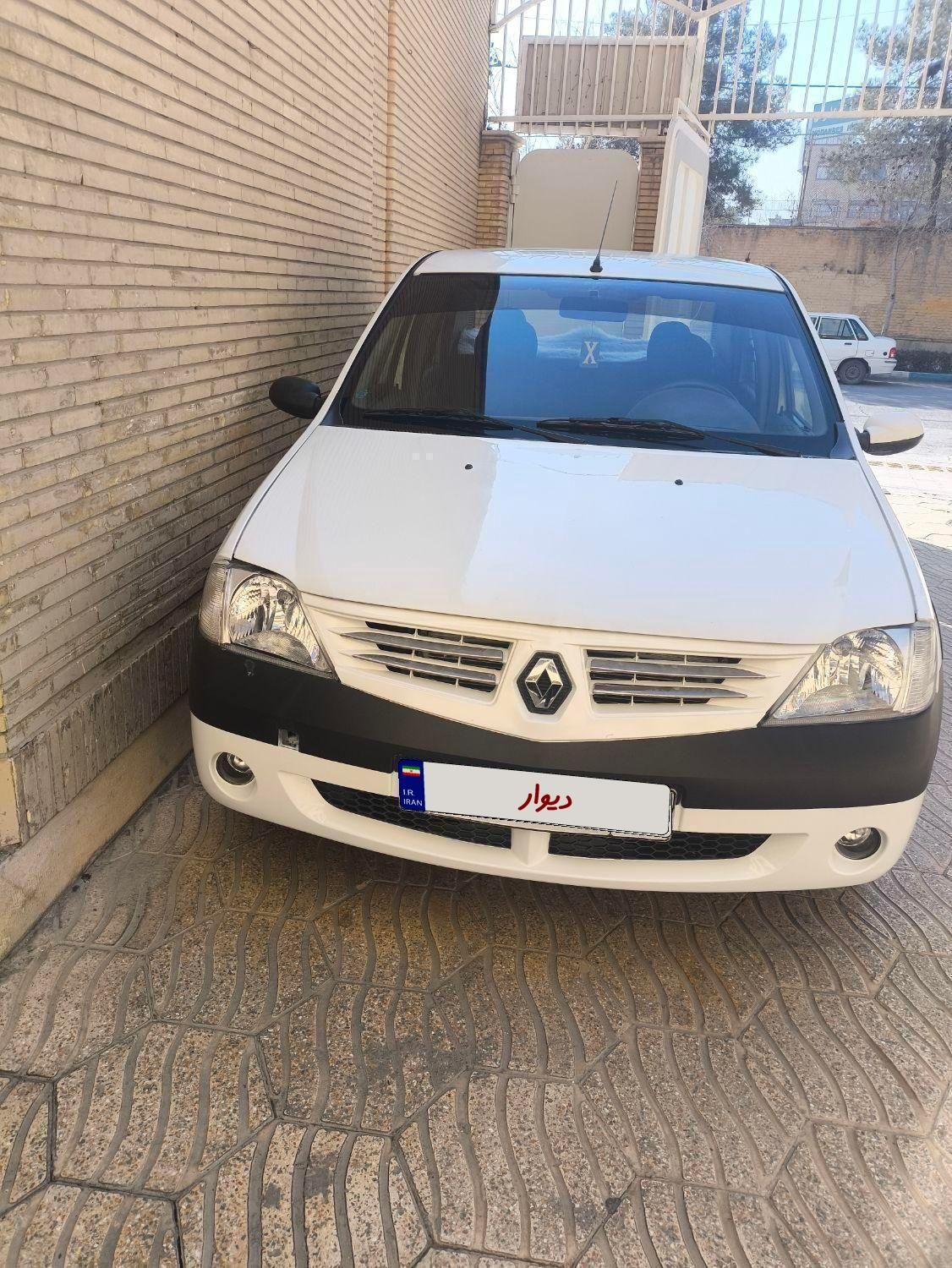 خودرو رنو، تندر 90 آگهی ann_19568197