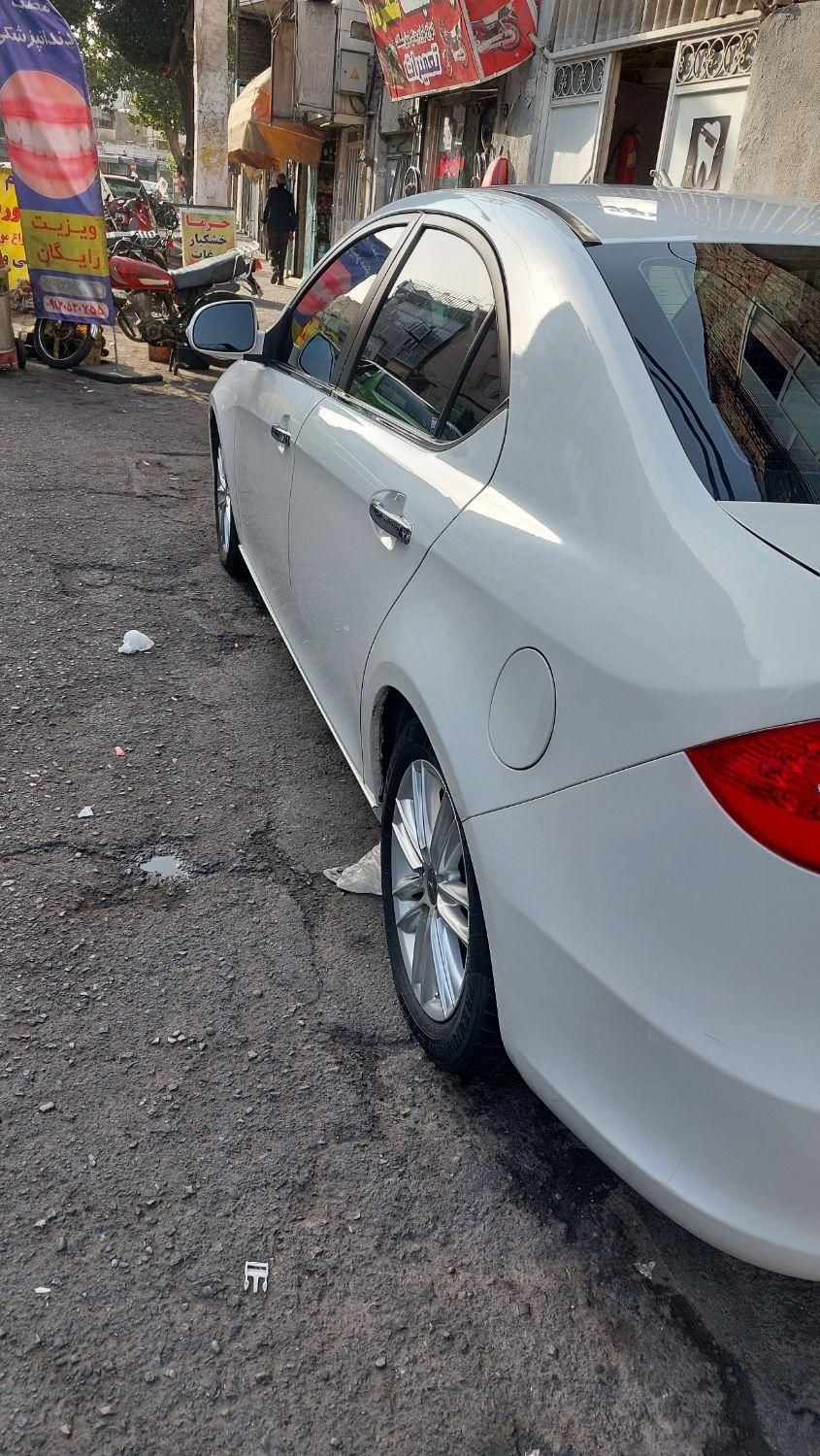 جک J5 اتوماتیک - 1396