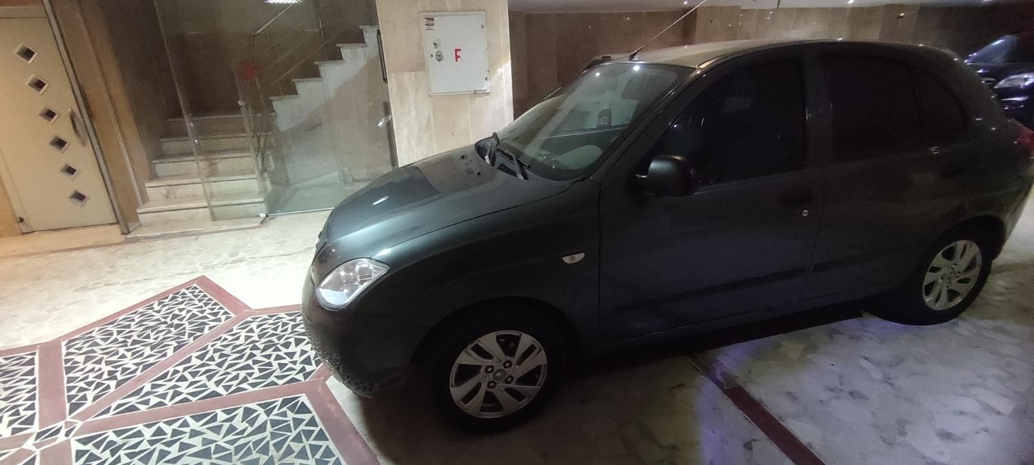 تیبا صندوق دار SX - 1396