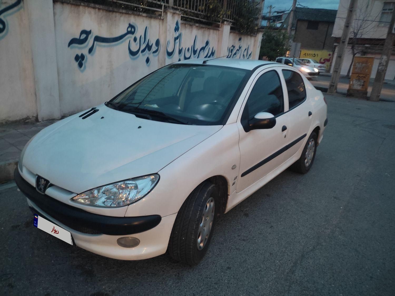 پژو ۲۰۶ صندوق دار v8 - 1397