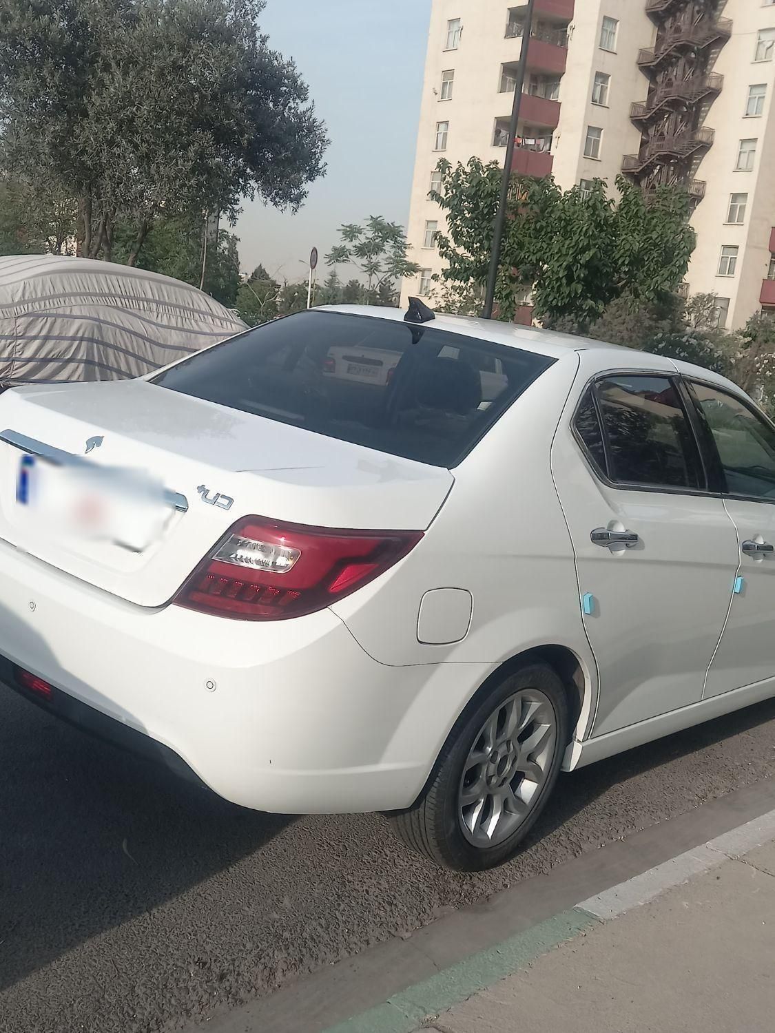 دنا پلاس توربو اتوماتیک - 1401