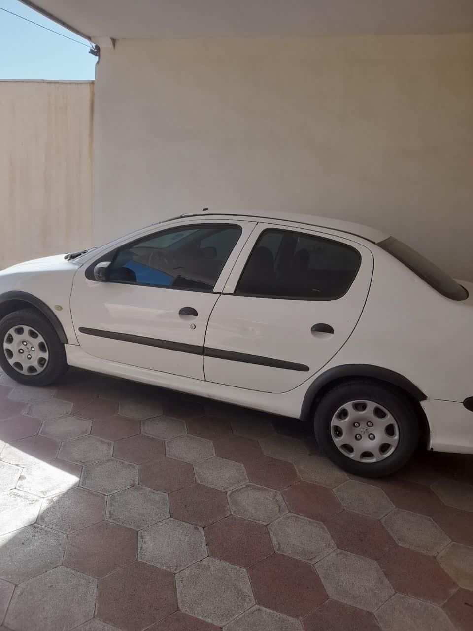 پژو ۲۰۶ صندوق دار v20 - 1390