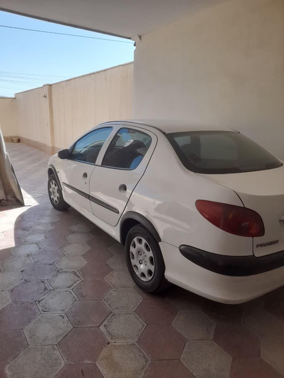 پژو ۲۰۶ صندوق دار v20 - 1390