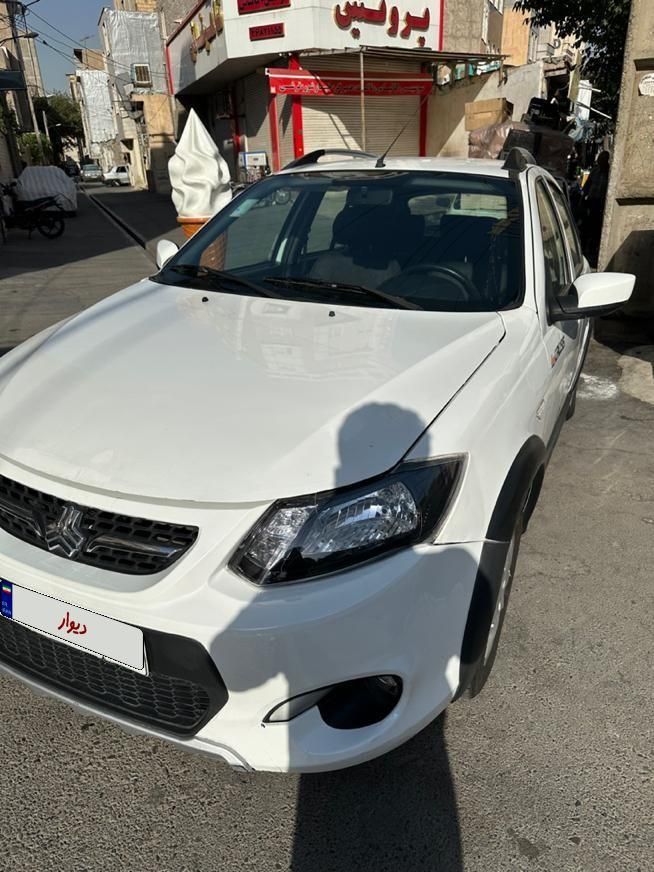 خودرو کوییک، معمولی آگهی ann_19568798