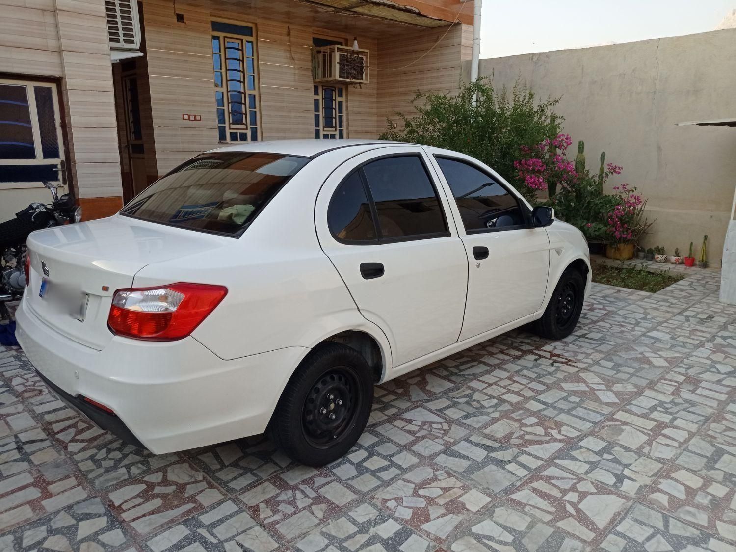 ساینا S دنده‌ای معمولی - 1400