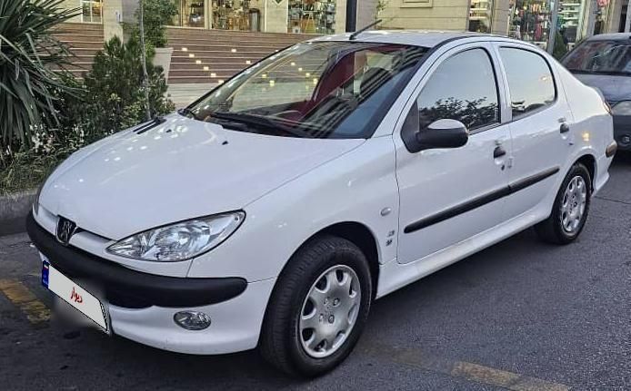 پژو ۲۰۶ صندوق دار v8 - 1399