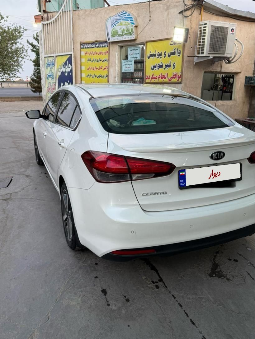 کیا سراتو 2.0 لیتر اتوماتیک GT لاین - 2017