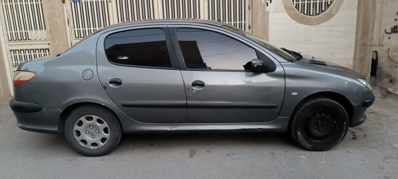 پژو ۲۰۶ صندوق دار v8 - 1390
