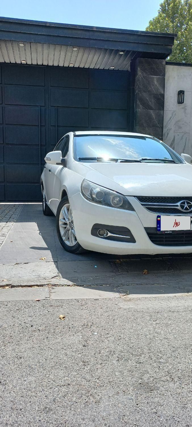 جک J5 اتوماتیک - 1393