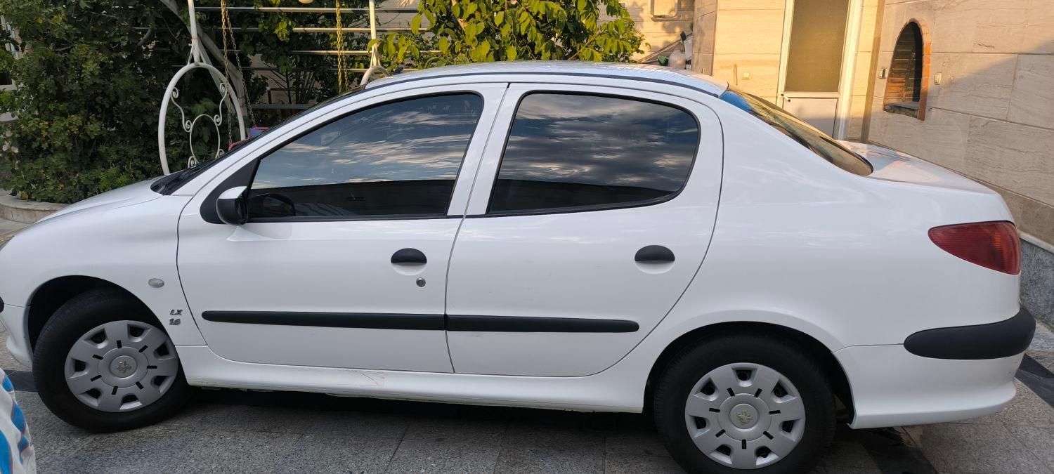 پژو ۲۰۶ صندوق دار v8 - 1398