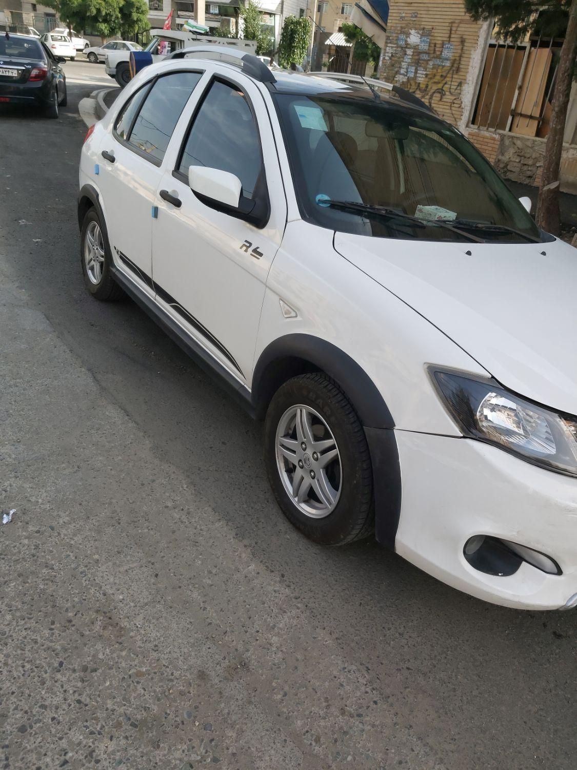 کوییک R دنده‌ای - 1401