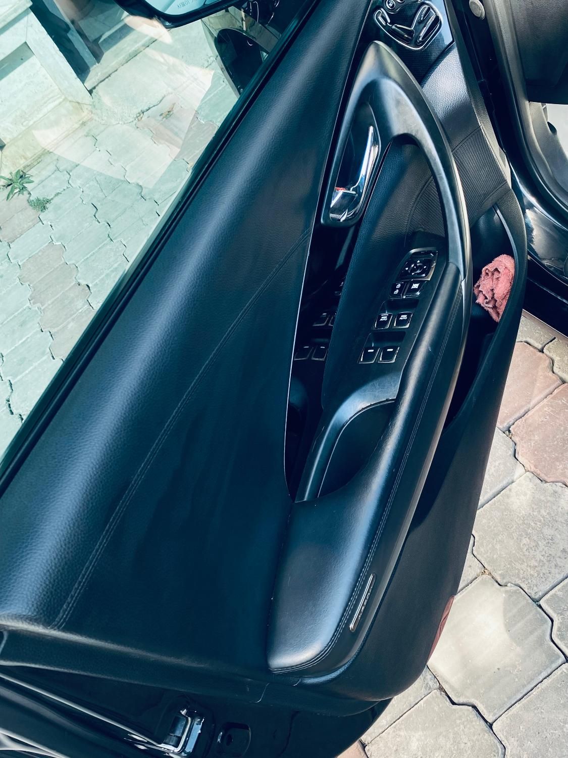 هیوندای آزرا (گرنجور) 3000cc - 2012