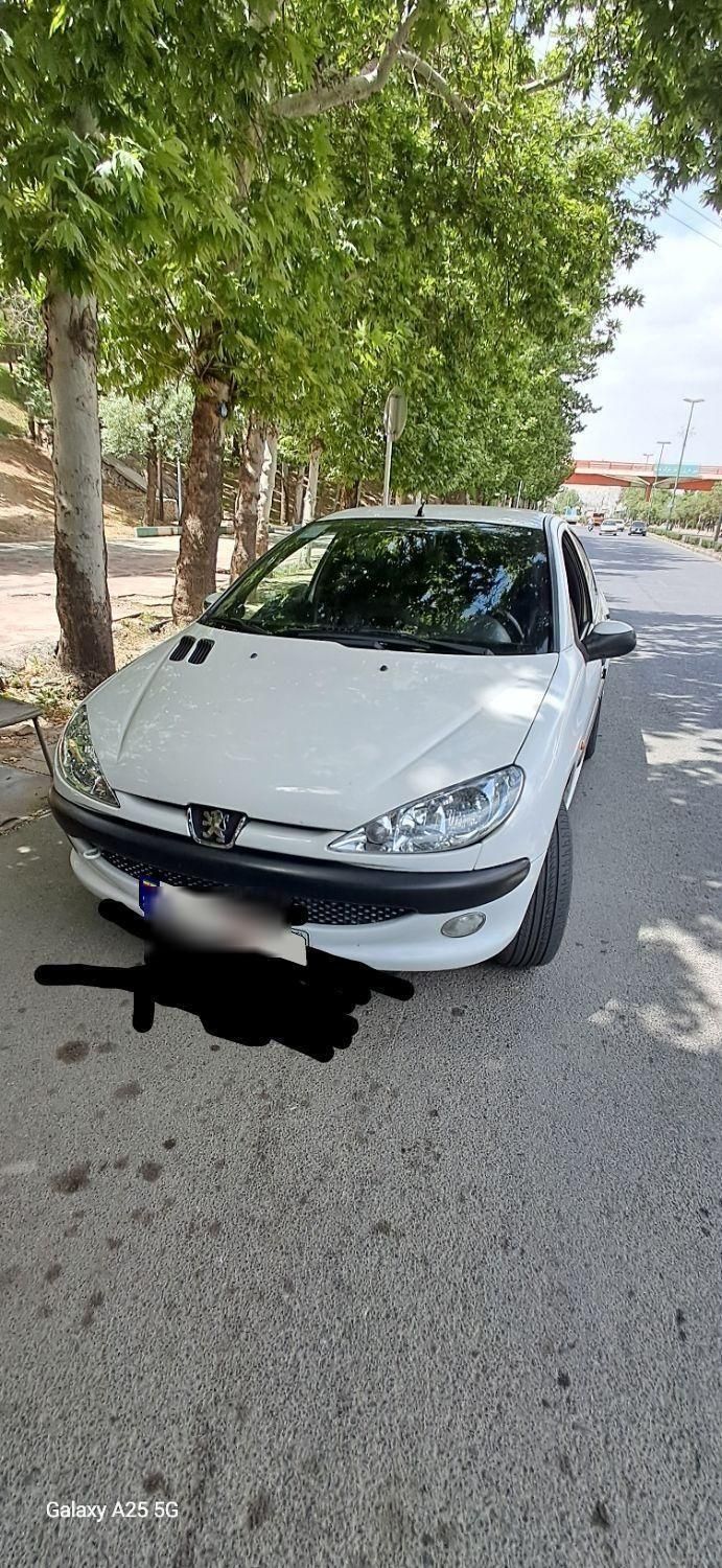 پژو ۲۰۶ صندوق دار v20 - 1386