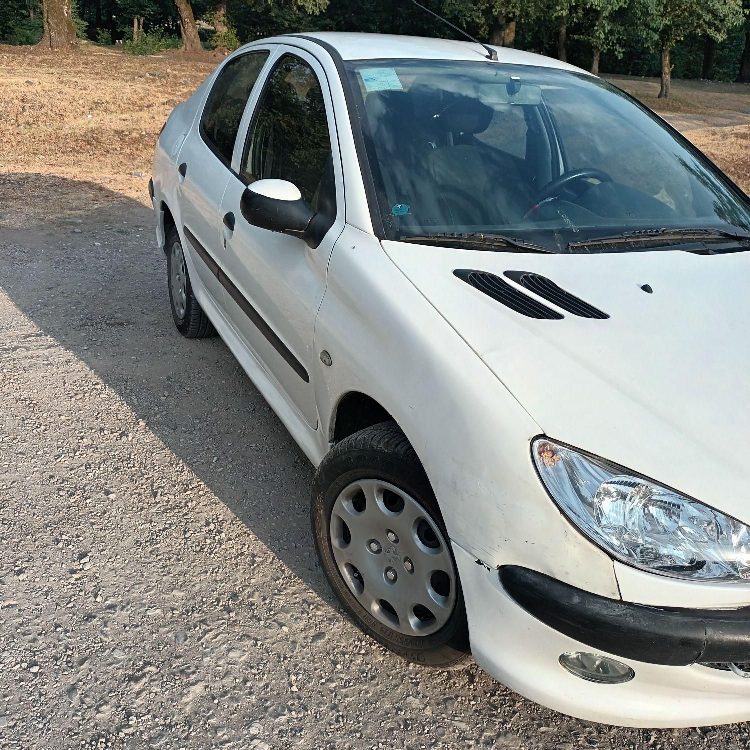 پژو ۲۰۶ صندوق دار v8 - 1394